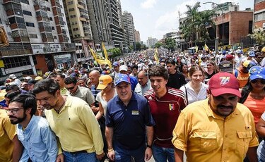 El presidente Nicolás Maduro dice que el diputado Julio Borges es el jefe del golpe de Estado