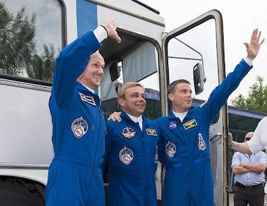 Un equipo ruso-occidental despega a bordo de un  Soyuz  rumbo a la ISS