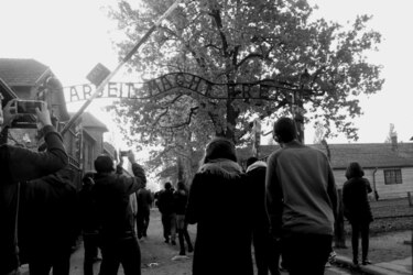 Los supervivientes de Auschwitz dan la voz de alarma 75 años después de la liberación