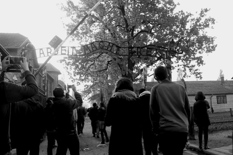 Los supervivientes de Auschwitz dan la voz de alarma 75 años después de la liberación