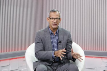 Salida de capitales deja la IED en números rojos en el primer semestre