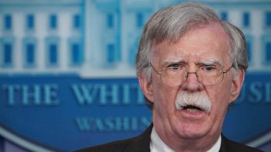 Estados Unidos castigará a entidades extranjeras que ayuden a financiar a Nicolás Maduro