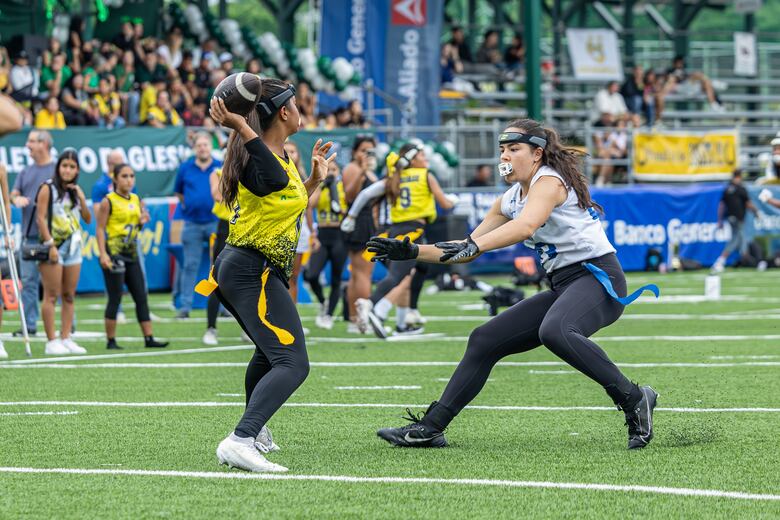 Kolts y Fighting Owls se reparten la gloria en la clausura del semestre de la Kiwanis Football League