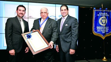 Entrega de reconocimiento