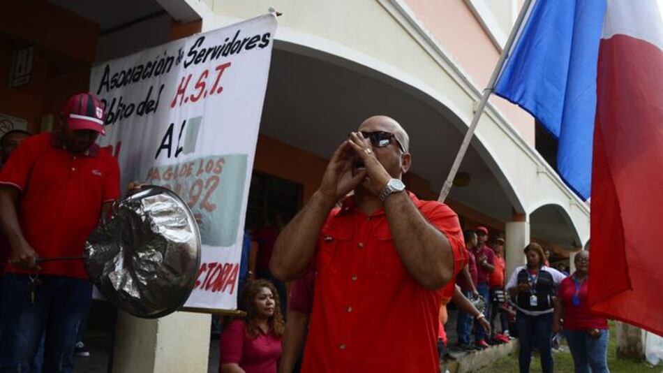 Trabajadores del HST advierten con endurecer acciones de fuerza