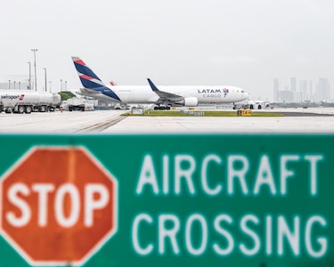 Acreedores de Latam quieren demandar a Delta y Qatar Airways