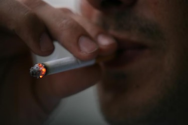 Afirman que vacuna cubana hace que el cáncer de pulmón sea 'controlable'