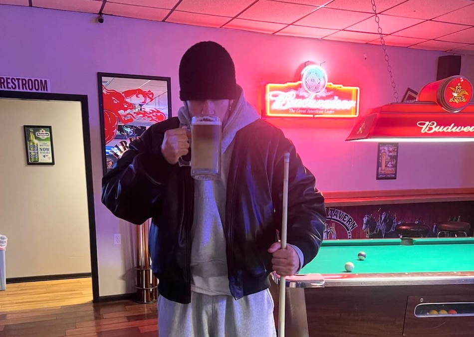 Bad Bunny celebra sus 30 años de vida de manera explícita y social