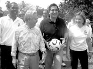 Inauguran escuela deportiva y social Real Madrid-Panamá