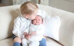 Fotos oficiales de la princesa Carlota con su hermano Jorge