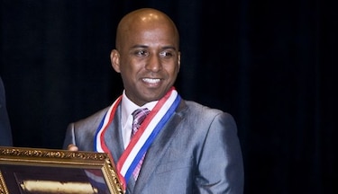 Obra ‘Extra bum bum y otros cuentos' de José E. Durango Polo