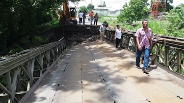 Se desploma puente en Alanje tras fuertes lluvias