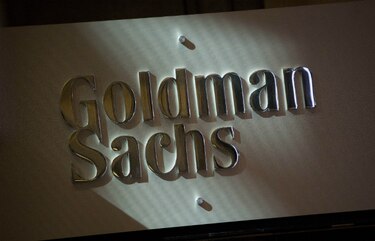 Argentina negocia crédito con Goldman Sachs