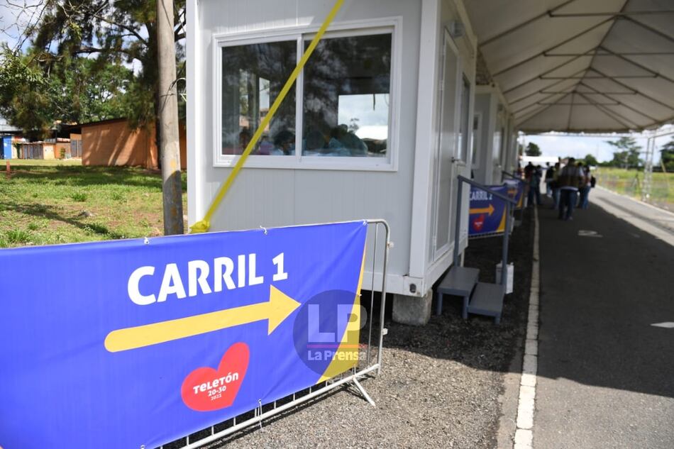 Autoridades se preparan para inmunizar a unas 15 mil personas con AstraZeneca en el auto rápido de La Chorrera