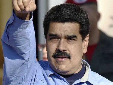 Nicolás Maduro ordena retiro de su encargado de negocios en EU