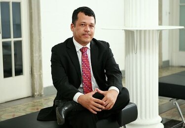 Panameño presenta obra en Madrid