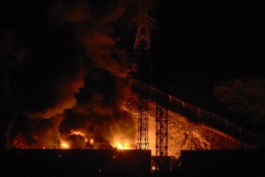 ‘¡Se llevaron a Maduro y a Cilia!’: BBC Mundo reconstruye la noche en la que Estados Unidos bombardeó Caracas