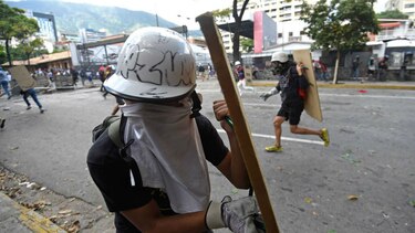 Muere un policía en Venezuela y suman 113 los fallecidos