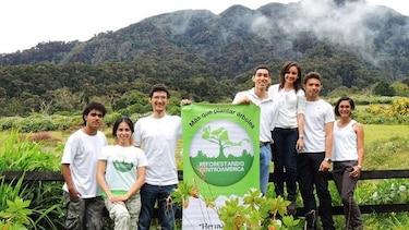 Jóvenes lideran proyecto de reforestación en Panamá