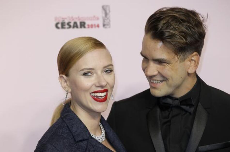 Scarlett Johansson da a luz a una niña