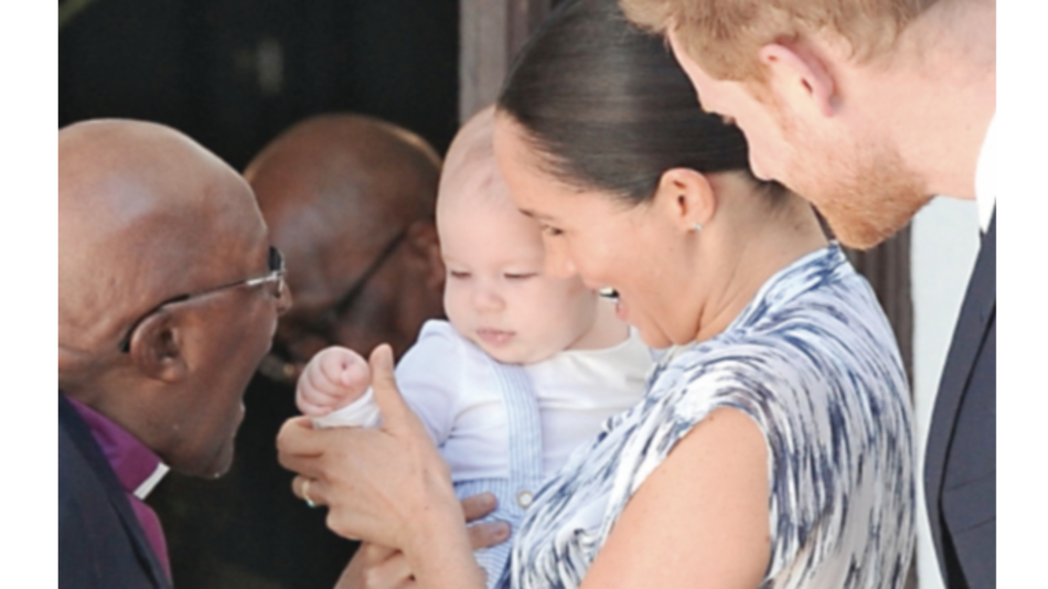 Archie, en su primer viaje con los duques de Sussex