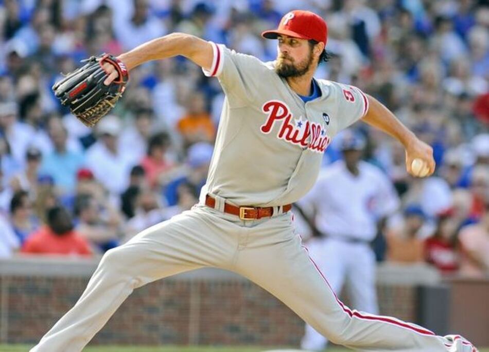 Hamels lanza juego sin hit ni carrera para Filis contra Cachorros