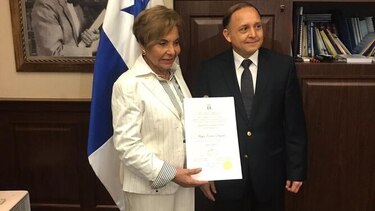 Mayín Correa recibe sus credenciales como diputada electa del circuito 8-8
