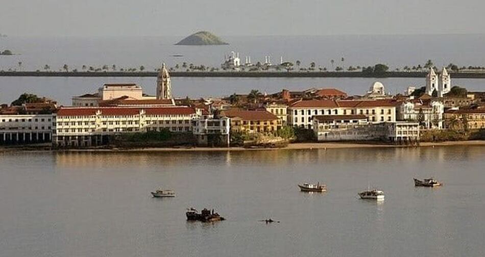 China Eastern analiza opciones para conectar Panamá con Asia