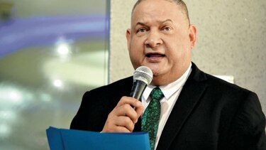 Diputados piden cuentas al MEF sobre traslado de $1,200 millones