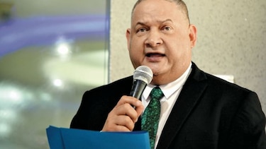 Diputados piden cuentas al MEF sobre traslado de $1,200 millones