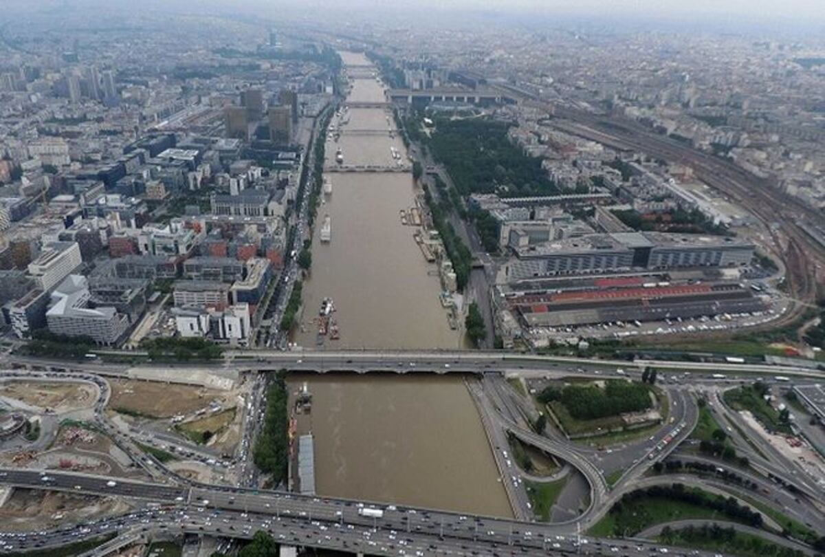 Turismo en Francia enfrenta inundaciones y otros desafíos