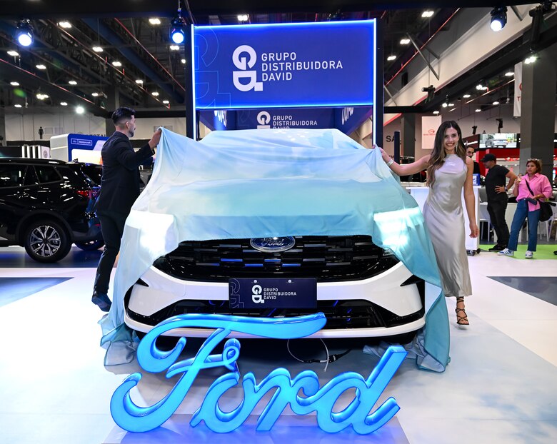 Grupo Distribuidora David presenta por primera vez en Panamá la totalmente Nueva Ford Edge 2026
