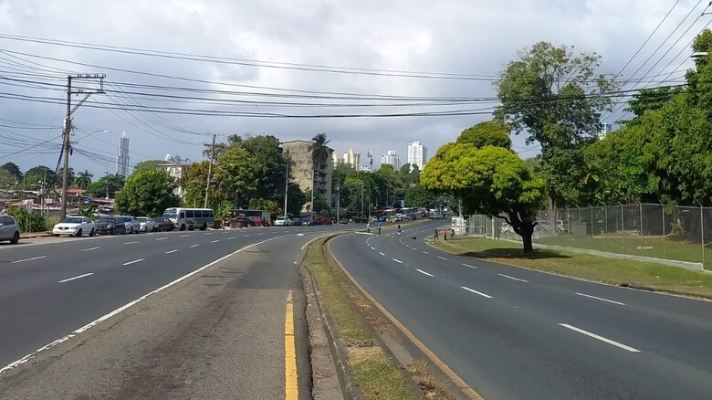 Protesta bloquea la vía Transístmica; las clases fueron suspendidas en la Universidad de Panamá