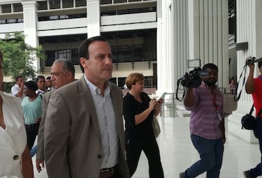 Francolini se notifica en el Tribunal Electoral de solicitud de levantamiento del fuero electoral