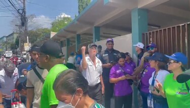 Incidentes y enfrentamientos en algunos centros de votación en Panamá