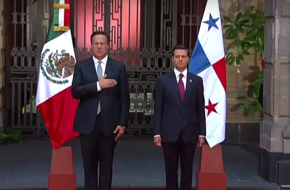 Varela es recibido en México por el presidente Enrique Peña Nieto