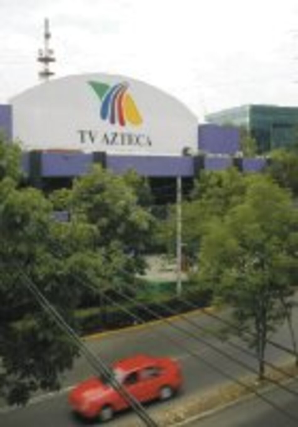 Sube valor de acciones de TV Azteca