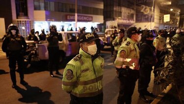 Perú: al menos 13 muertos por asfixia al tratar de huir de la Policía en discoteca 