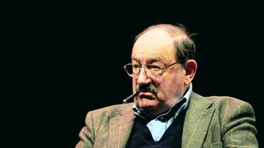 Italia se despide de Umberto Eco
