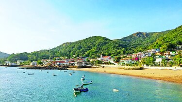 Taboga, entre senderos y mar