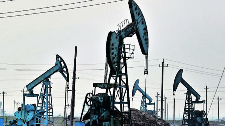 Crece demanda china por crudo