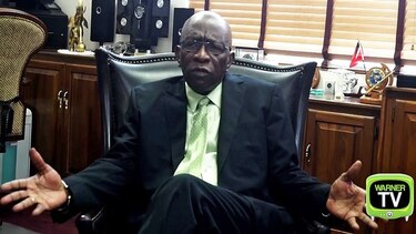 Ex vicepresidente de la FIFA dice ser víctima del Gobierno de Trinidad y Tobago