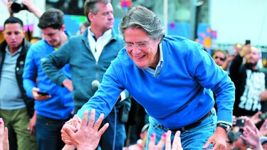 Oposición reitera rechazo a triunfo de Moreno en Ecuador