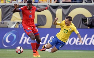A media máquina le basta a Brasil para aplastar por 7-1 a Haití