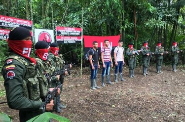 Guerrilla del ELN deja en libertad a tres militares secuestrados en Colombia