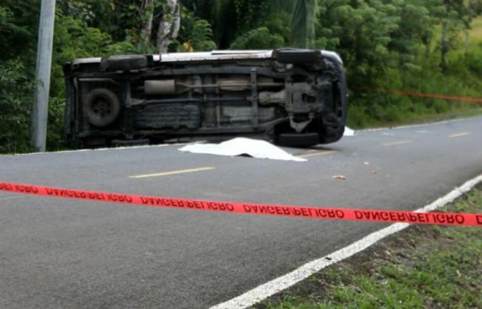 Penonomé: Dos muertos y dos heridos en accidente de tránsito