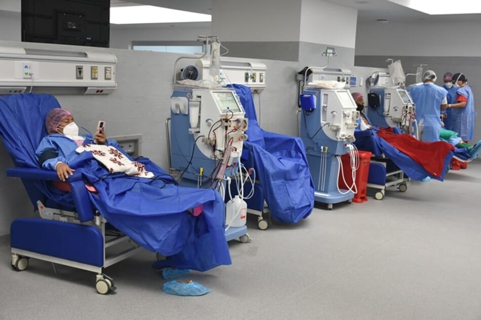 CSS adecúa salas temporales de hemodiálisis para impulsar la modernización del servicio