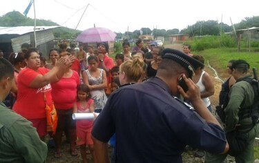 Invasores piden la presencia del ministro de Vivienda en David