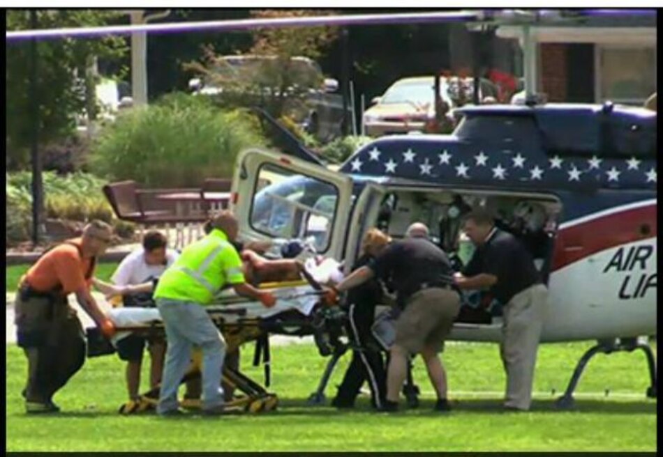 Cuatro bomberos heridos durante el 'reto del cubo con agua helada'