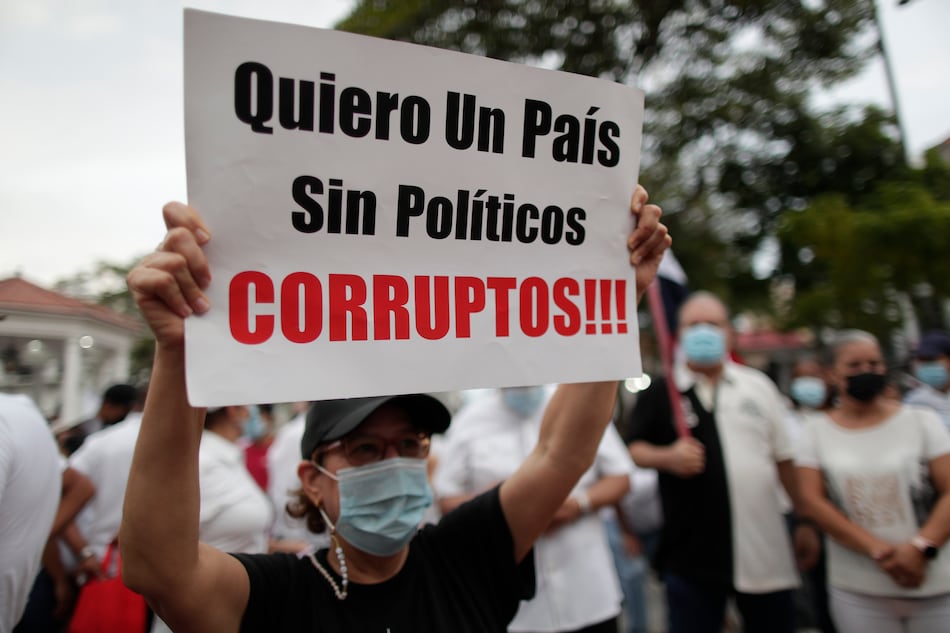 Borran registros de planillas y gastos excesivos